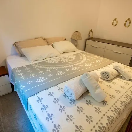 Summer House 2br Wgarden Close To Gundogan Beach * Bodrum