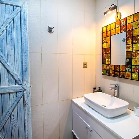 Summer House 2br Wgarden Close To Gundogan Beach *